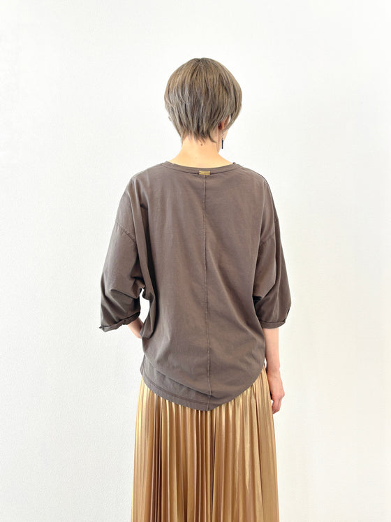 "CALME" ロゴ5部袖Tシャツ